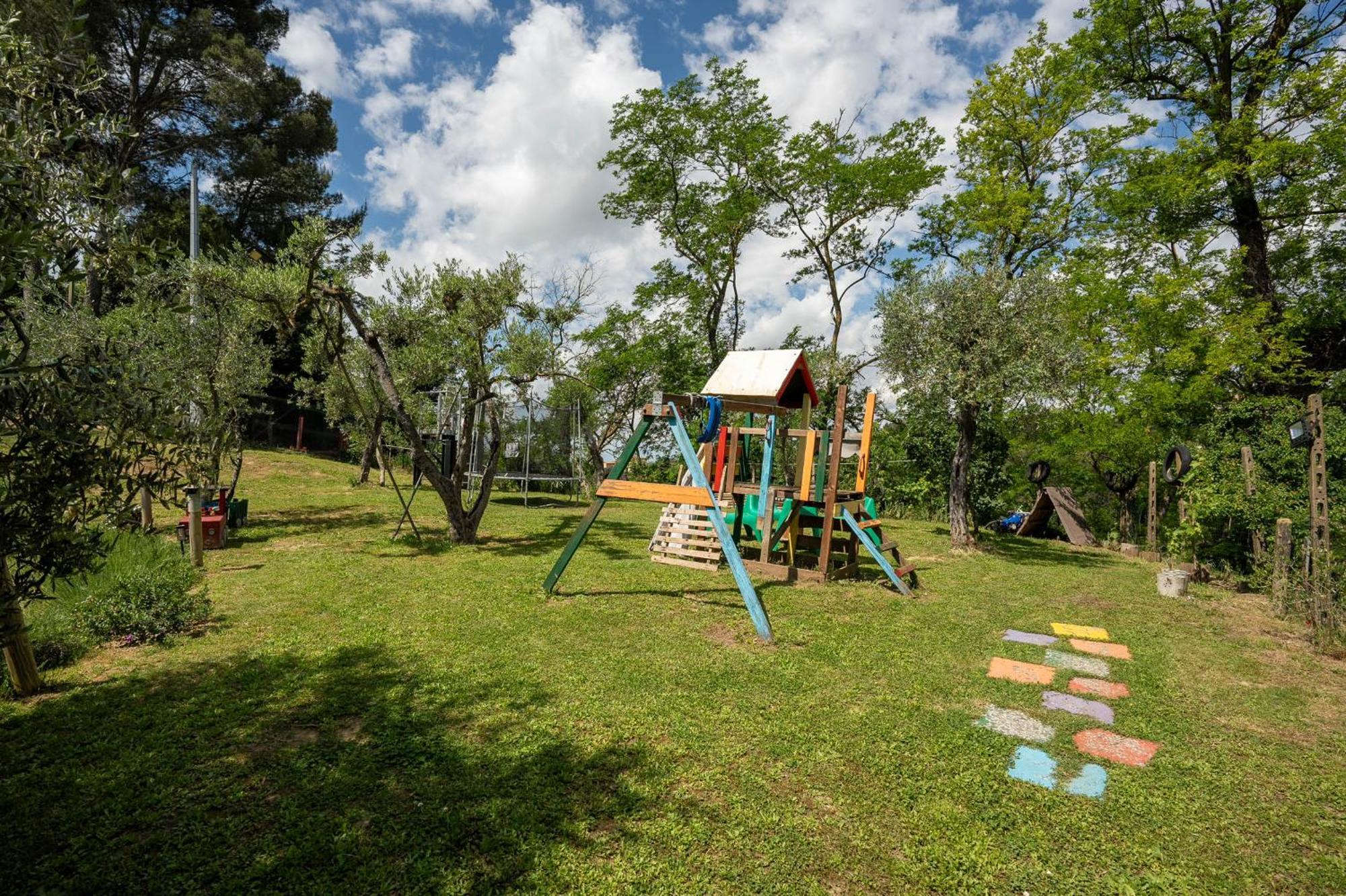 Holiday House Cuordinatura Apartman Montopoli in Val dʼArno Kültér fotó